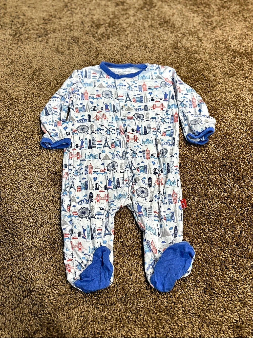 Magnetic Me Building Newborn Footie